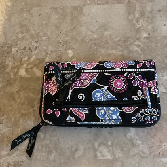 VERA BRADLEY Women's Clutch Wallet - Picture 2 of 5